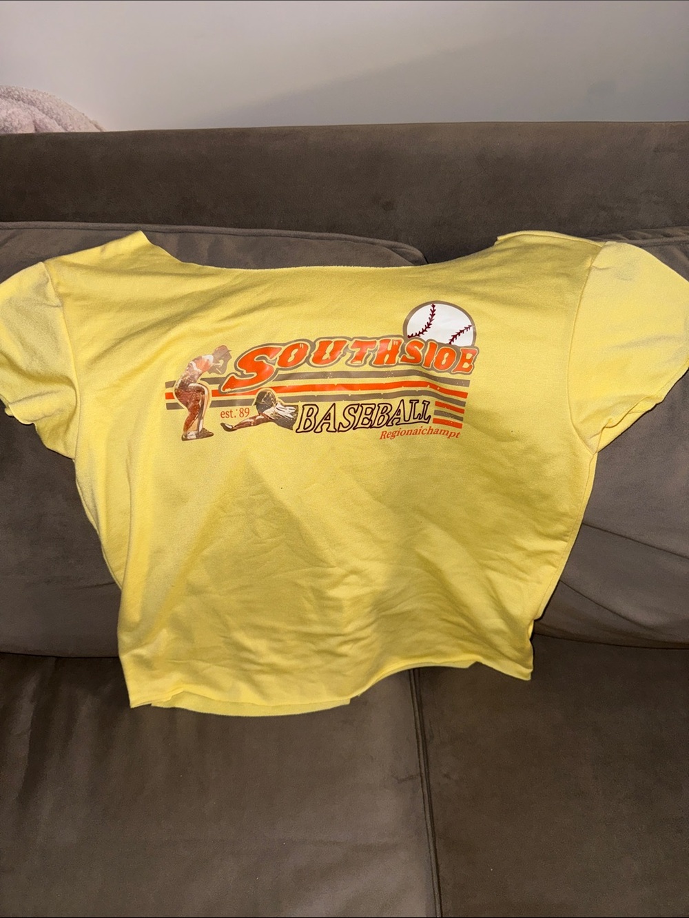 SHEIN Yellow Southside Baseball Graphic Crop Tee